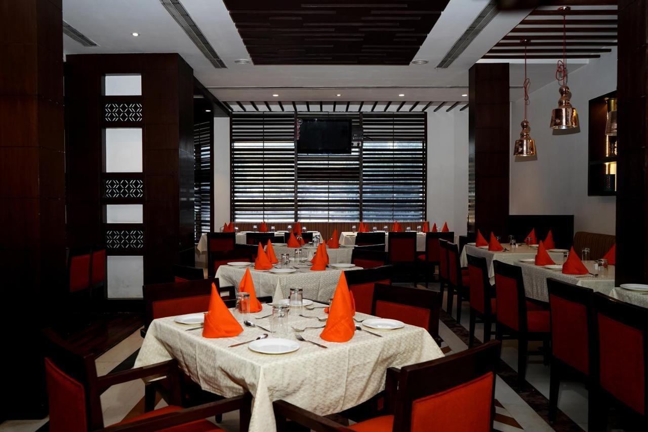 Hotel Gwalior Regency Eksteriør billede