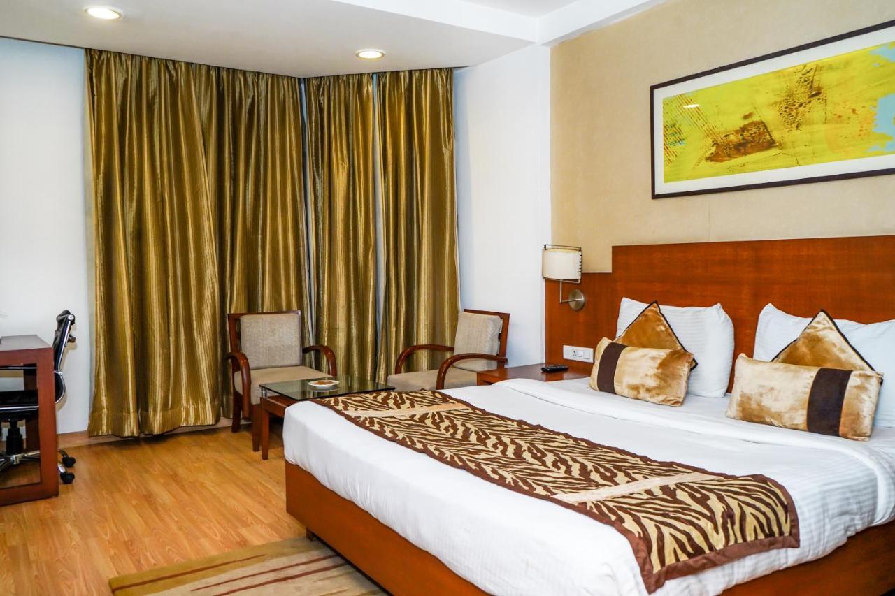 Hotel Gwalior Regency Eksteriør billede