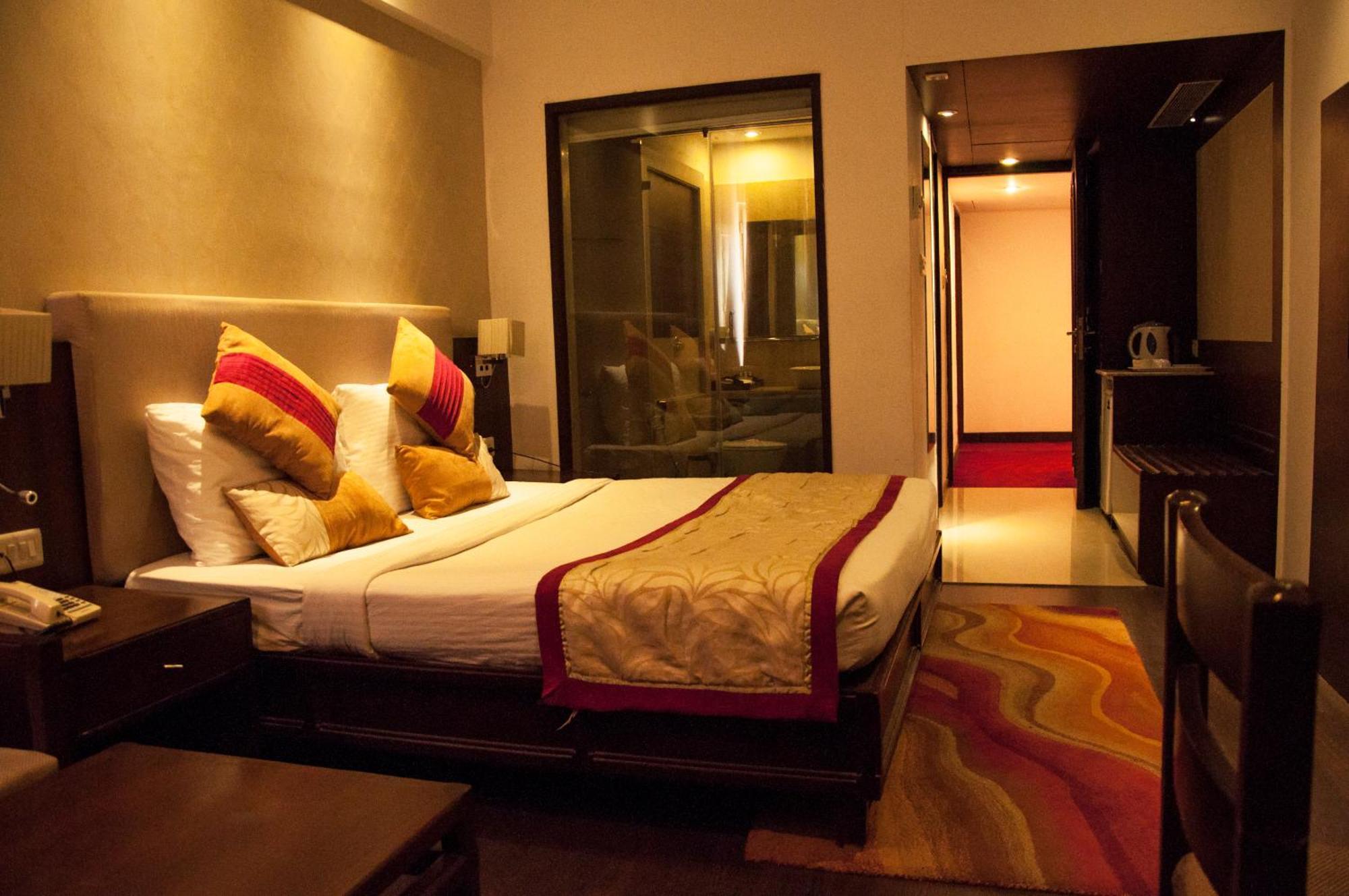 Hotel Gwalior Regency Eksteriør billede