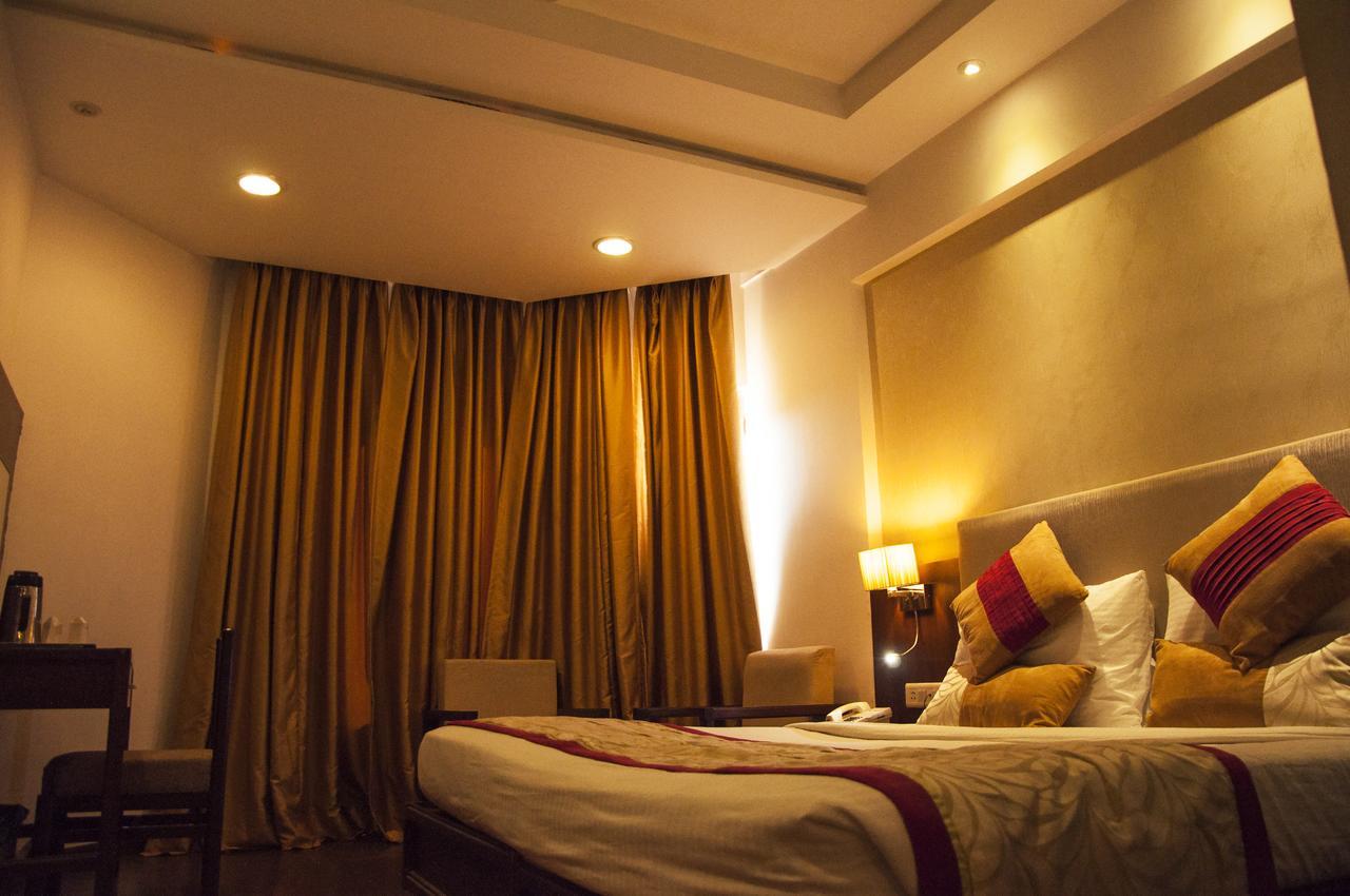 Hotel Gwalior Regency Eksteriør billede