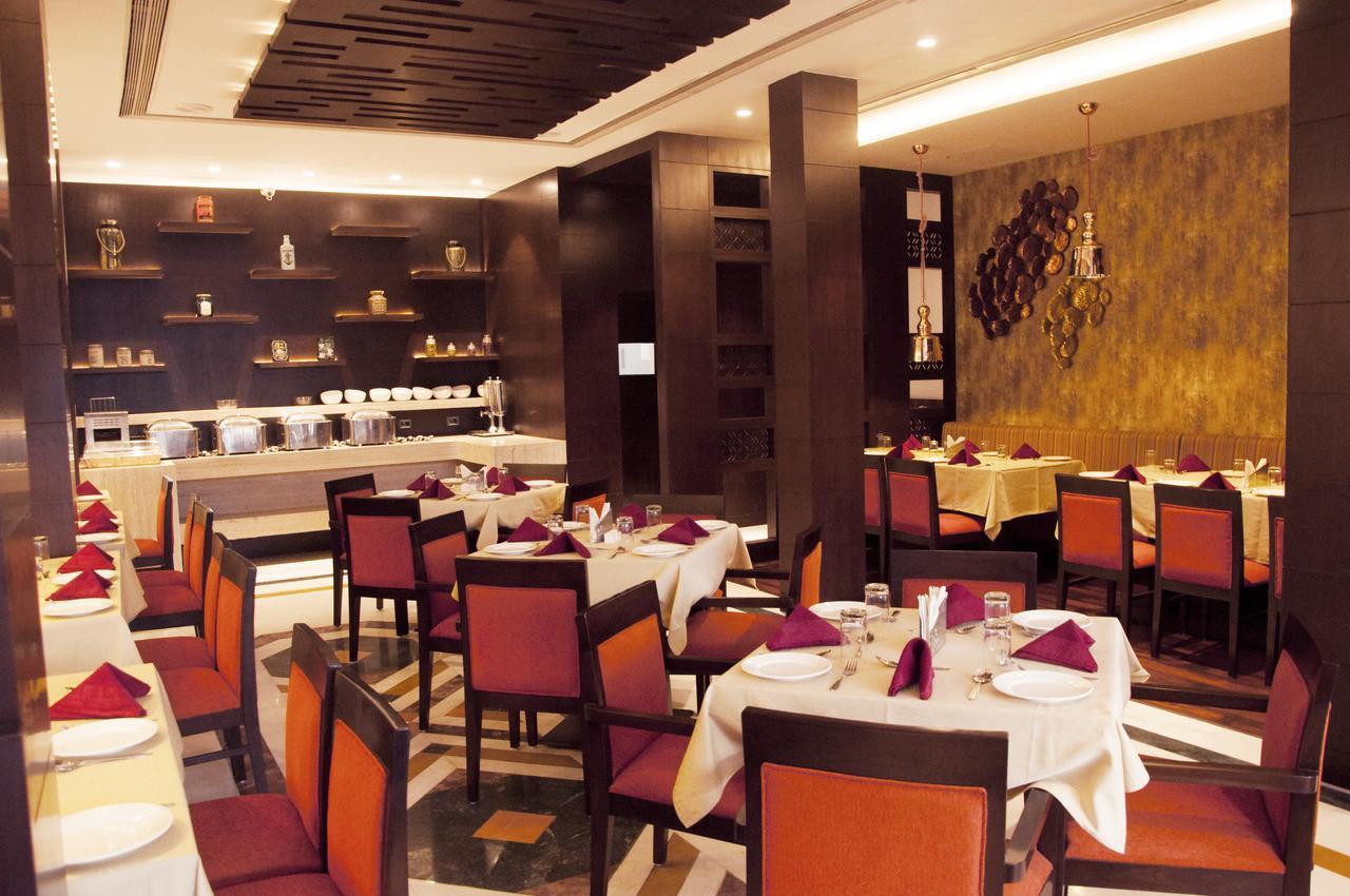 Hotel Gwalior Regency Eksteriør billede