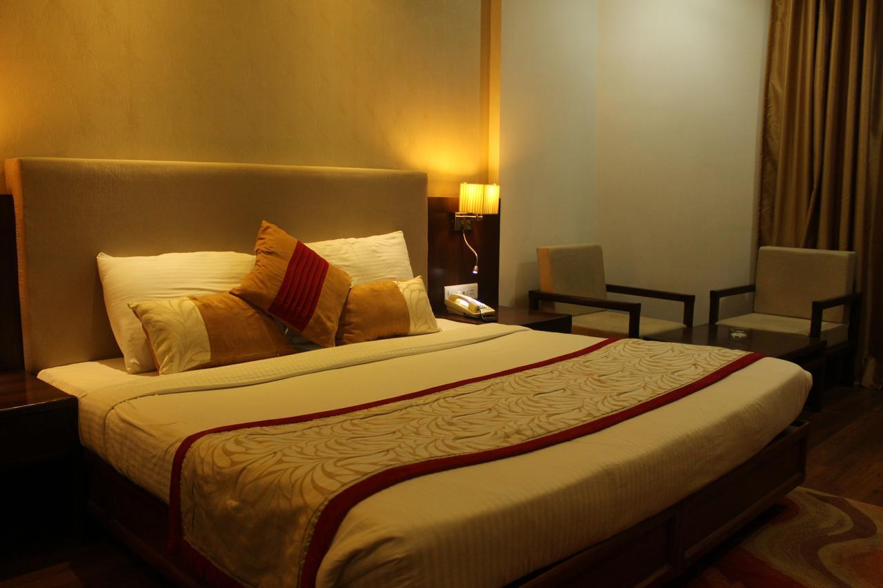 Hotel Gwalior Regency Eksteriør billede
